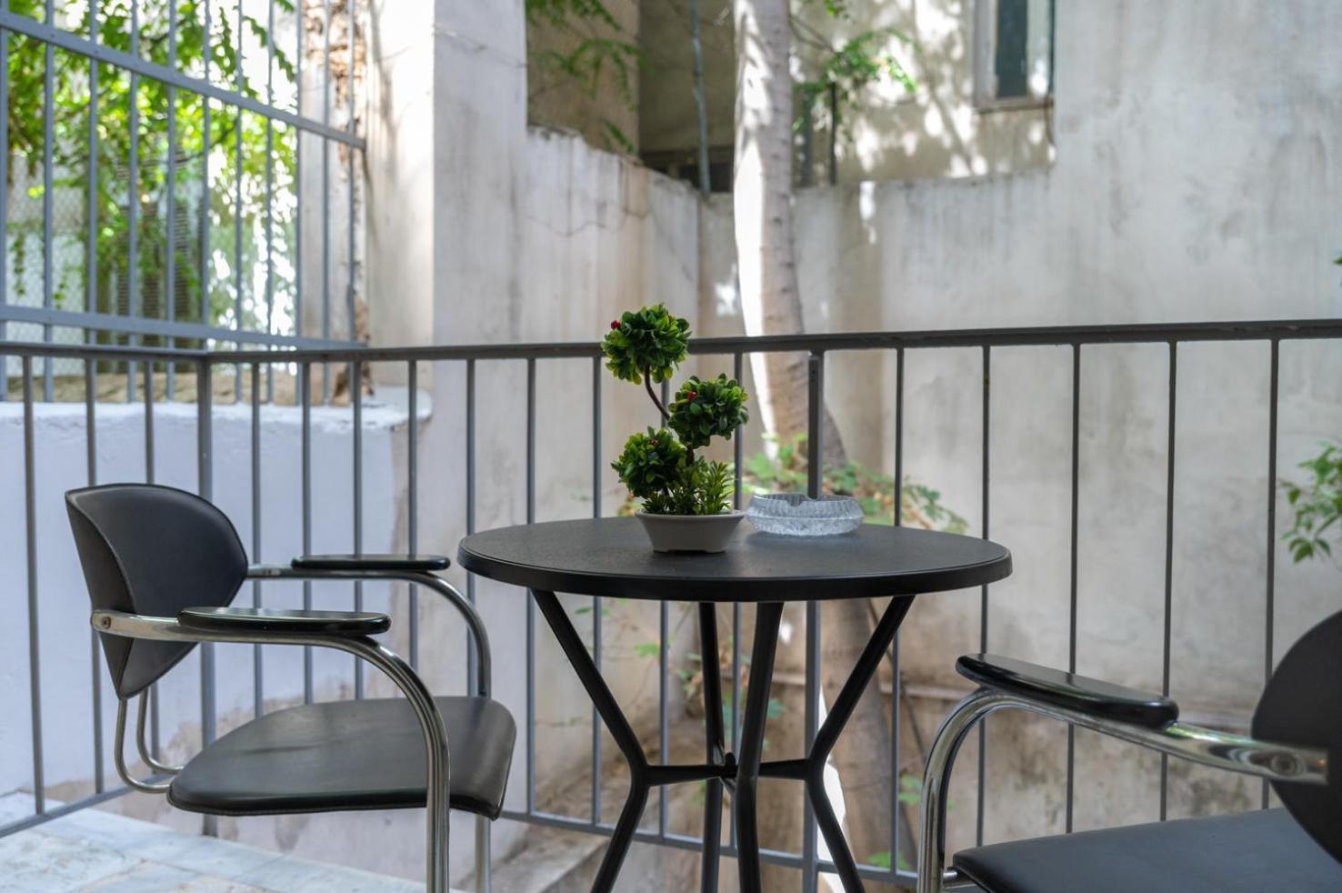 Entire Apt, 2 Bdrm, City Center Athen Eksteriør bilde