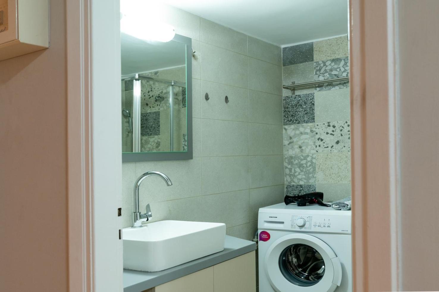 Entire Apt, 2 Bdrm, City Center Athen Eksteriør bilde